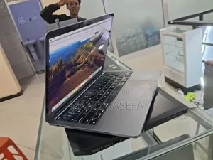 Photo - New Laptop Apple MacBook Pro M1 8GB Apple M1 SSD 512GB