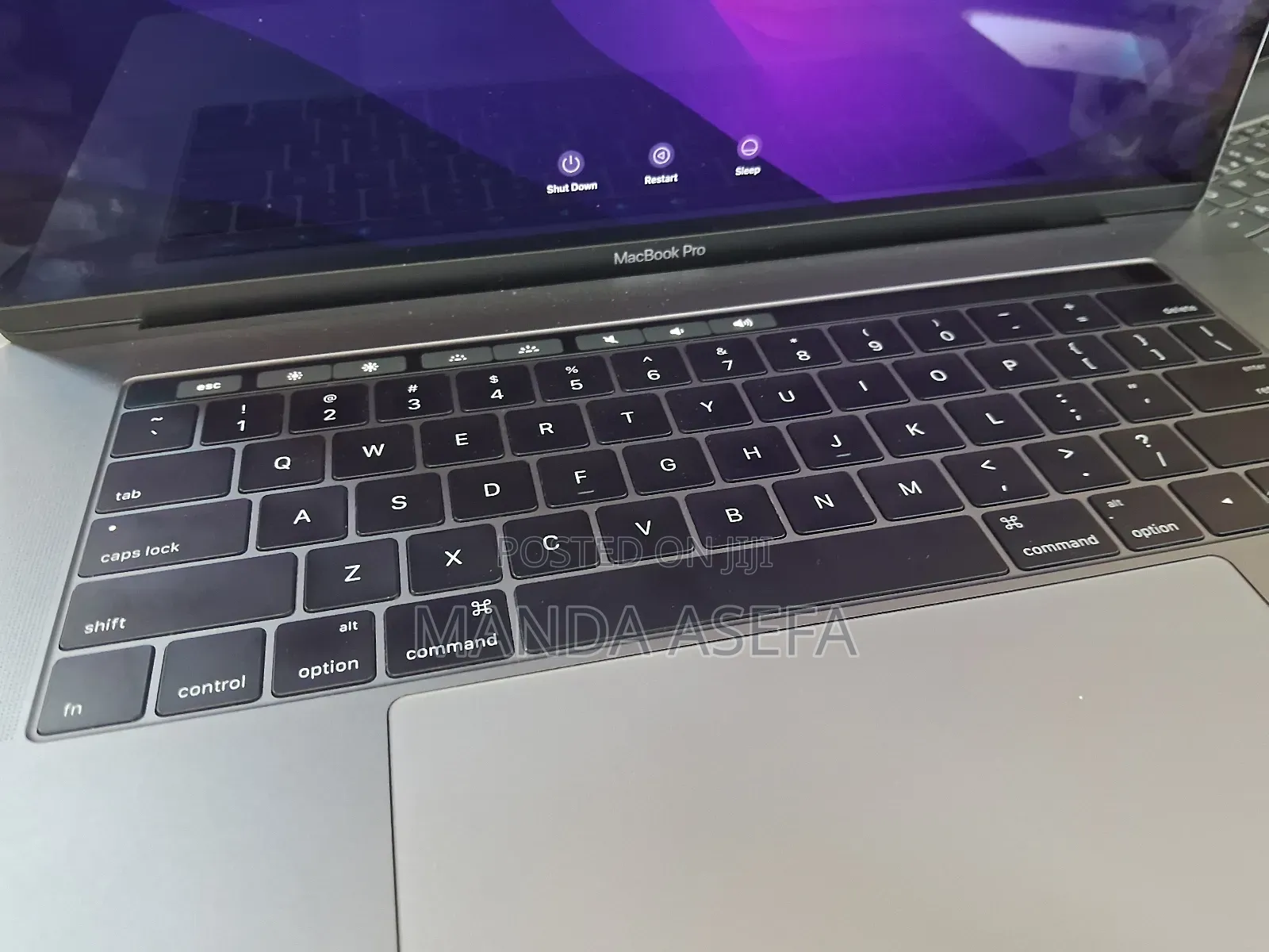 New Laptop Apple MacBook Pro 2017 16GB Intel Core I7 SSD 1T