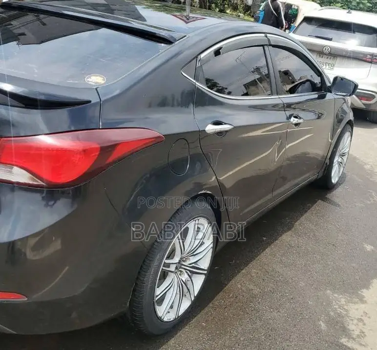 Hyundai Avante 2015 Matt Black