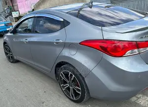 Hyundai Avante 2013 Gray