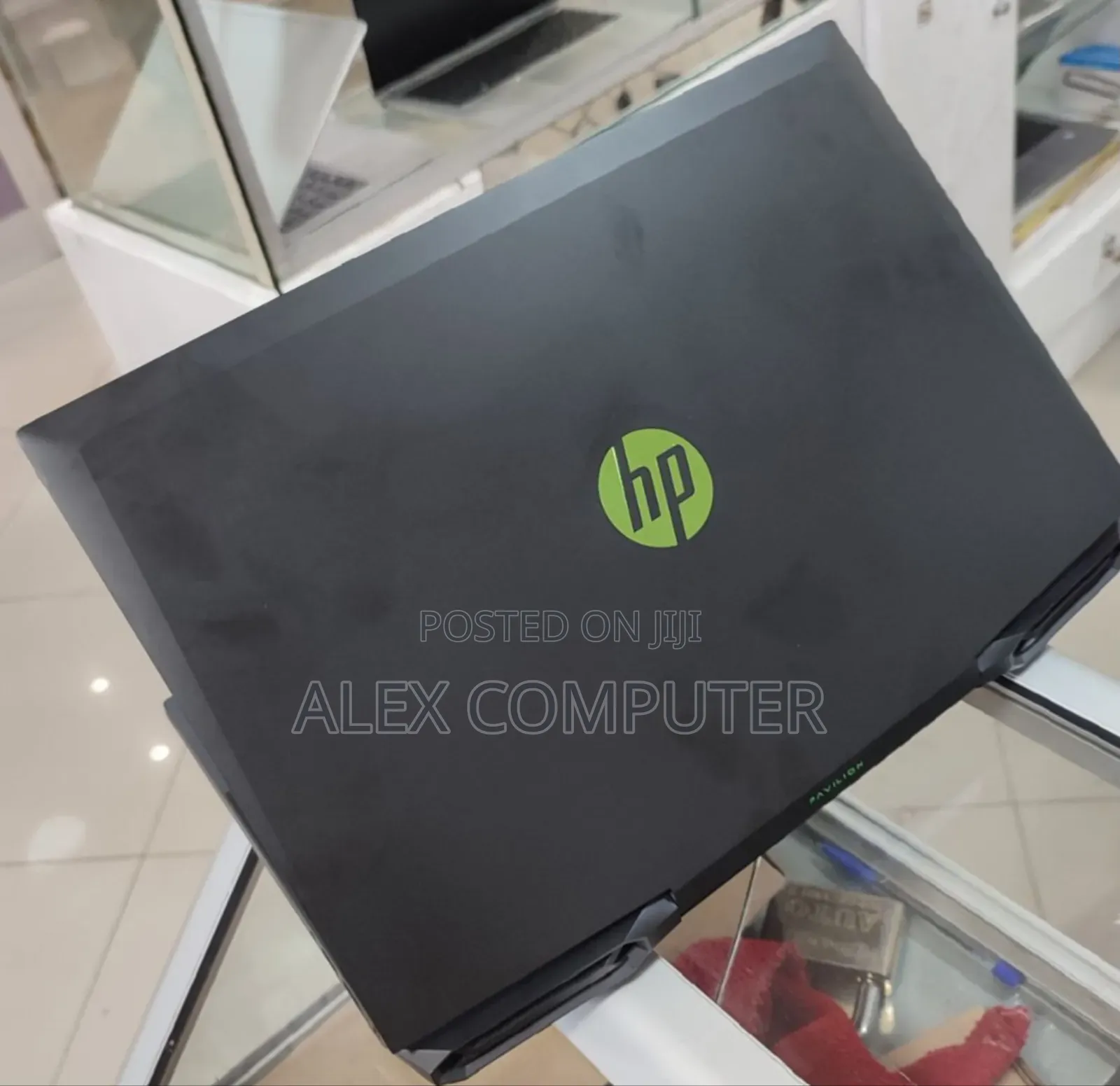 New Laptop HP Pavilion 15 8GB Intel Core I5 SSD 512GB