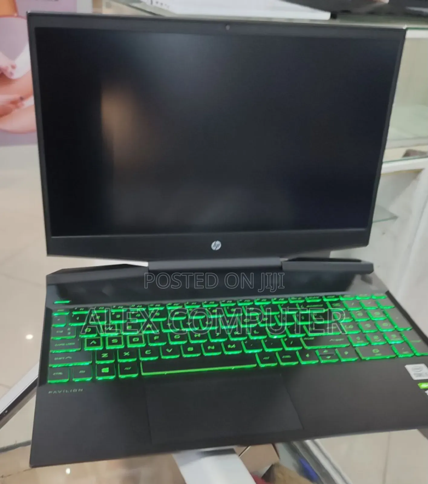 New Laptop HP Pavilion 15 8GB Intel Core I5 SSD 512GB