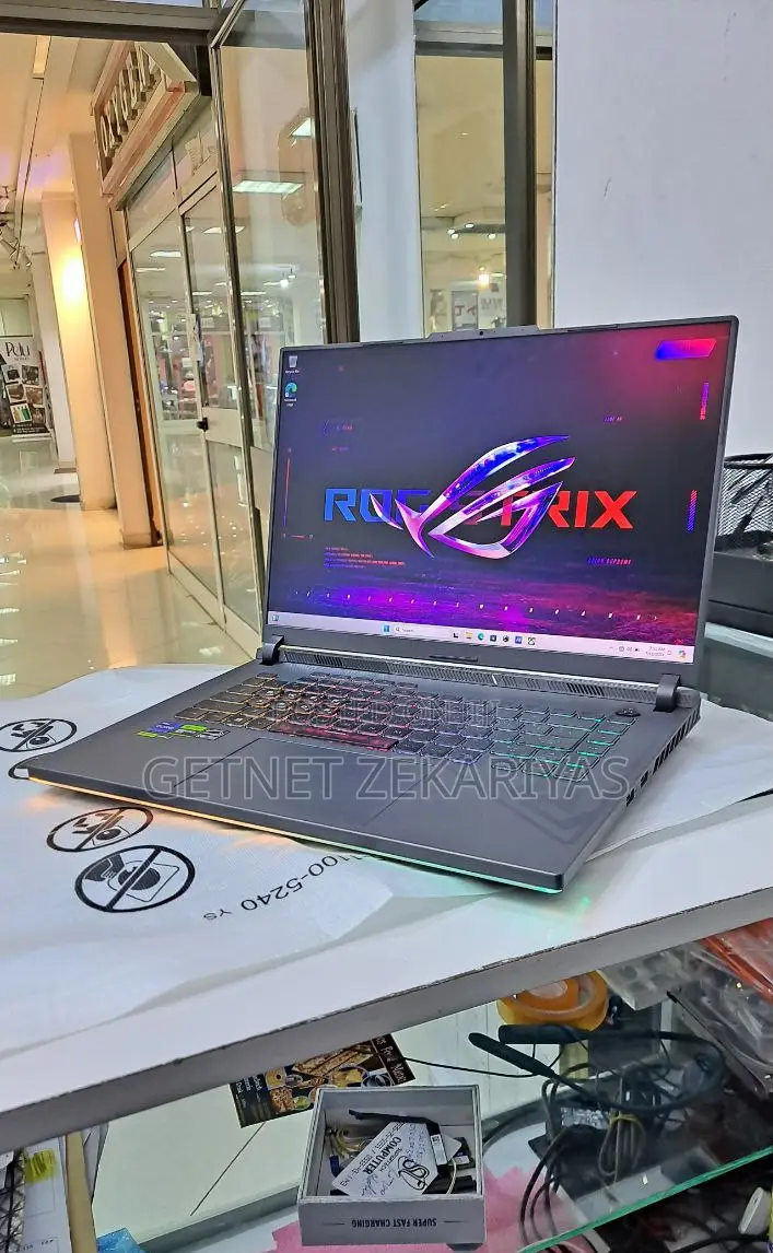New Laptop Asus ROG Strix G15 16GB Intel Core I7 SSD 1T