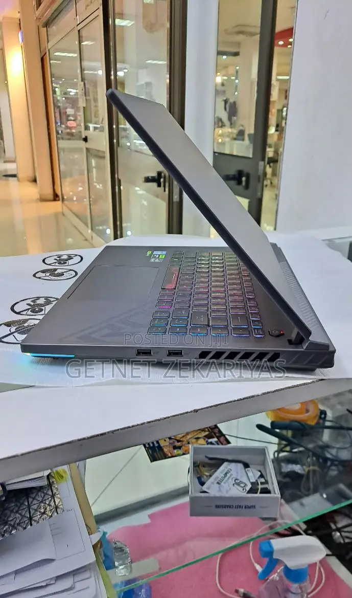 New Laptop Asus ROG Strix G15 16GB Intel Core I7 SSD 1T