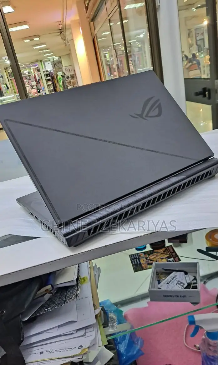 New Laptop Asus ROG Strix G15 16GB Intel Core I7 SSD 1T