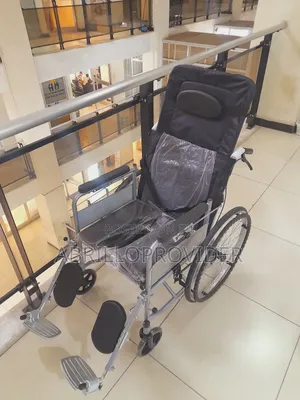 Wheelchair,Foldable 17kg Comfortable Armrest Arms and Fting