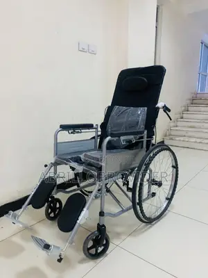 Photo - Medical Portable Lightweight Foldable Transport Wheelchair