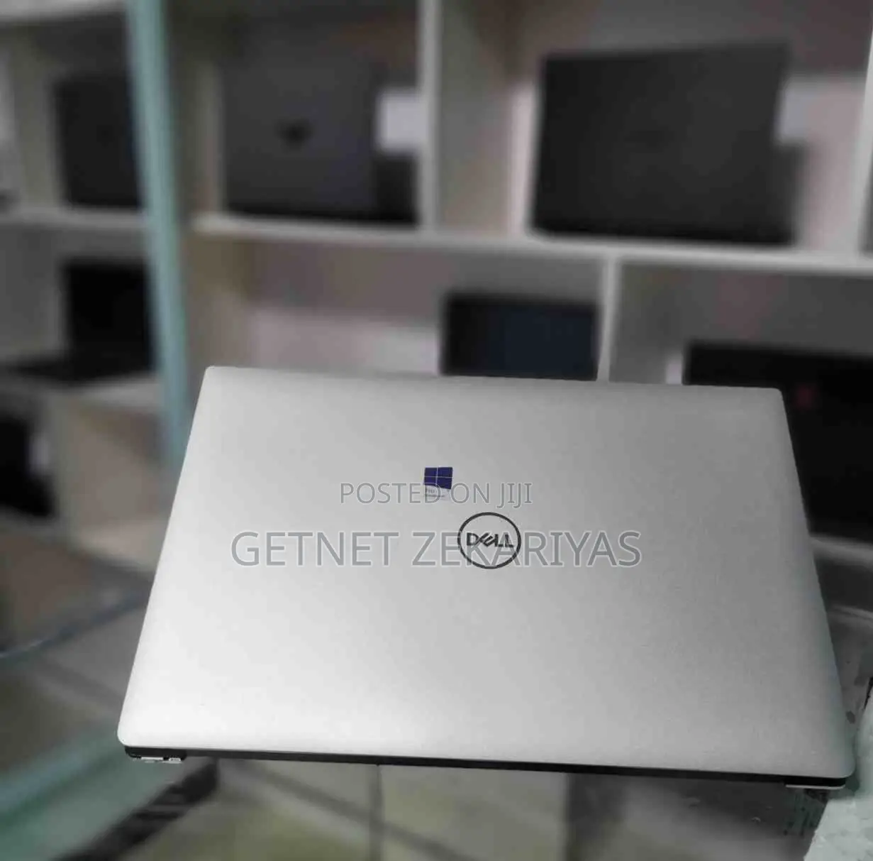 New Laptop Dell Precision 15 3520 16GB Intel Core I7 SSD 512GB