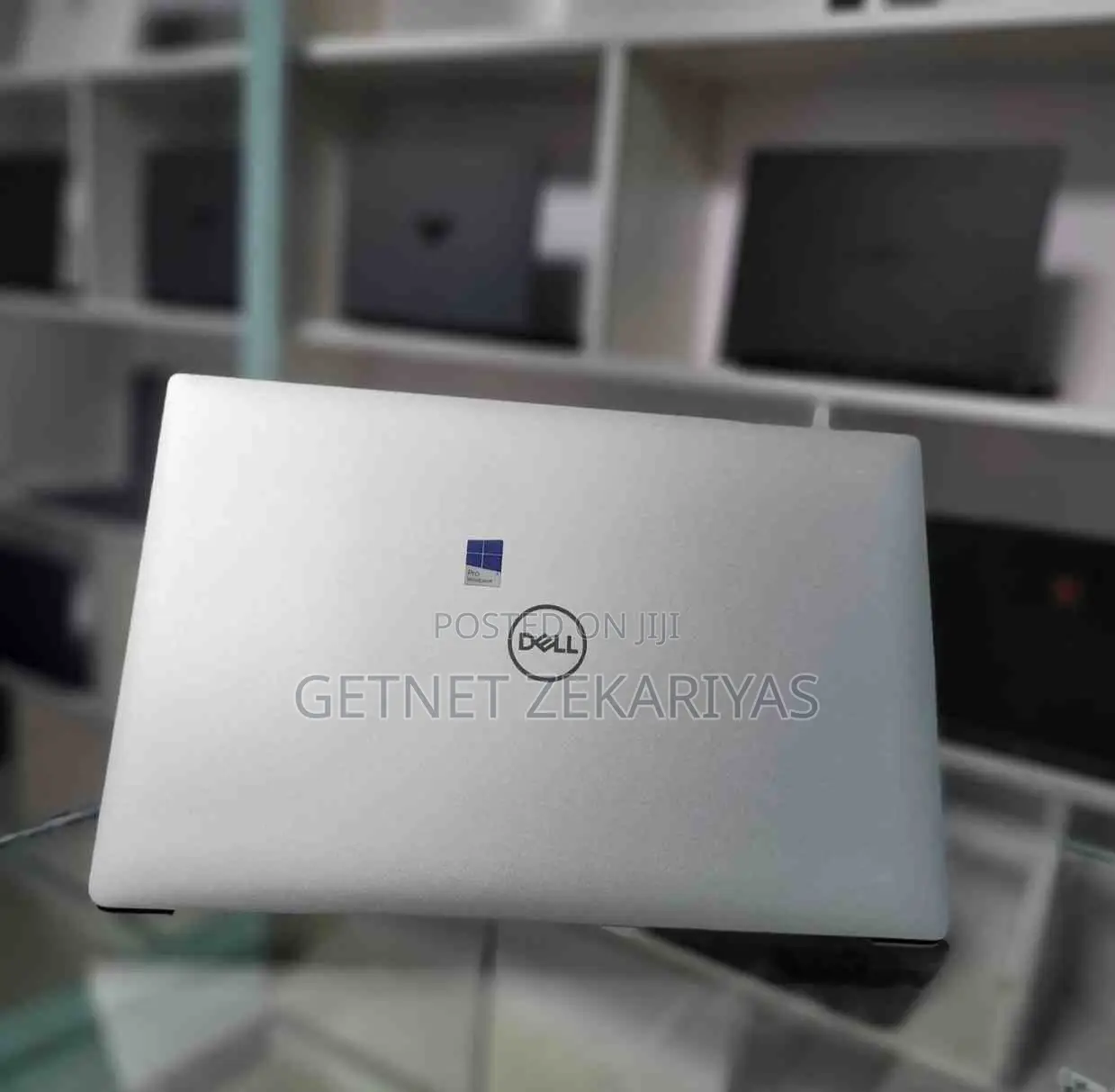 New Laptop Dell Precision 15 3520 16GB Intel Core I7 SSD 512GB