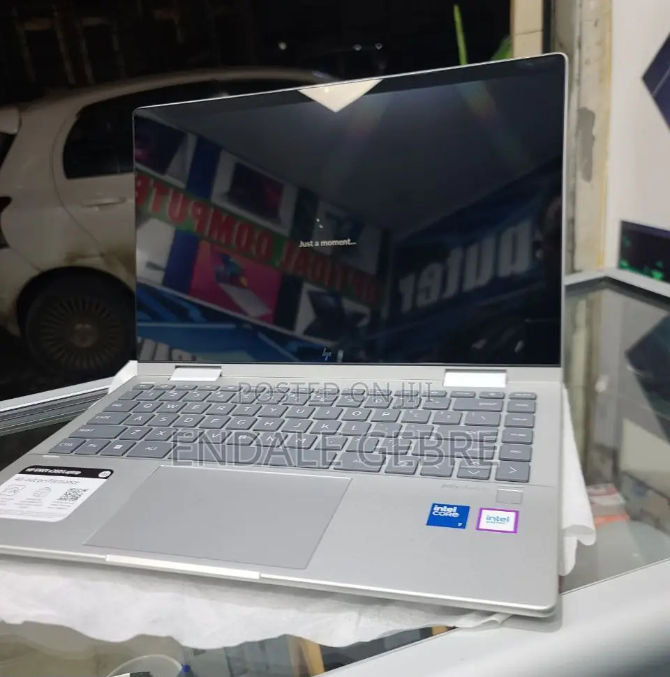 New Laptop HP Envy X360 16GB Intel Core I7 SSD 1T