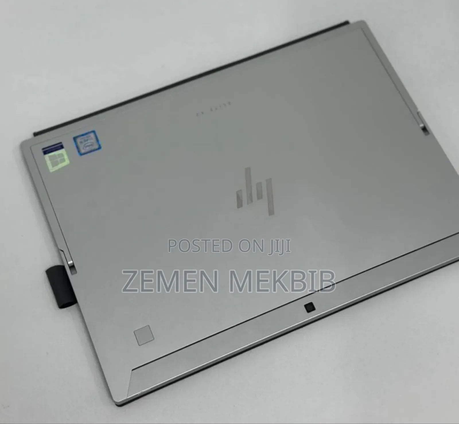 New Laptop HP X2 8GB SSD 256GB