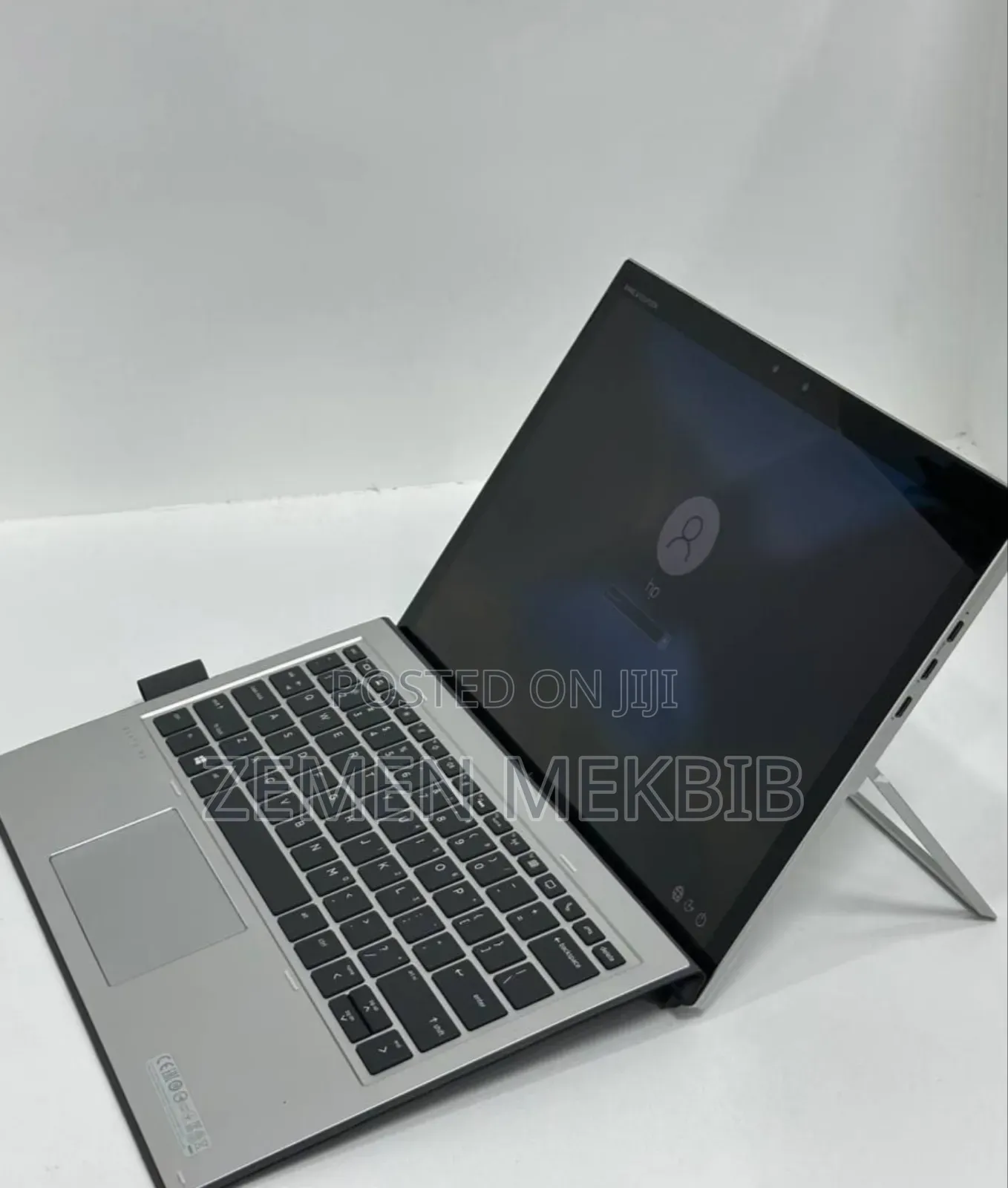 New Laptop HP X2 8GB SSD 256GB