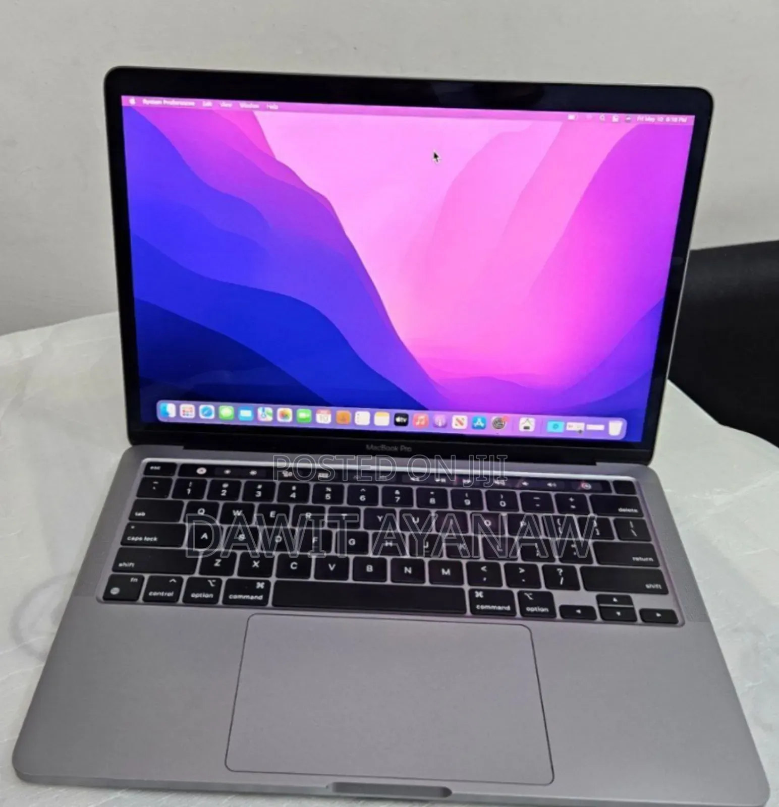 New Laptop Apple MacBook Pro 2020 8GB Apple M1 Pro SSD 512GB