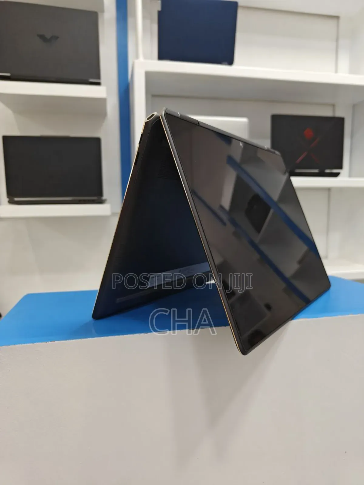 New Laptop HP Spectre X360 13 16GB Intel Core I7 SSD 1T