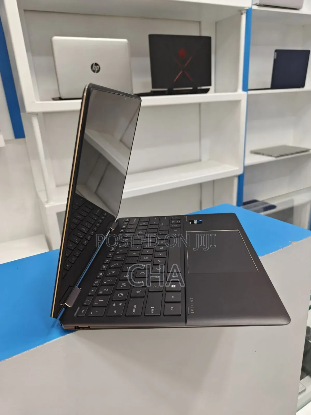 New Laptop HP Spectre X360 13 16GB Intel Core I7 SSD 1T