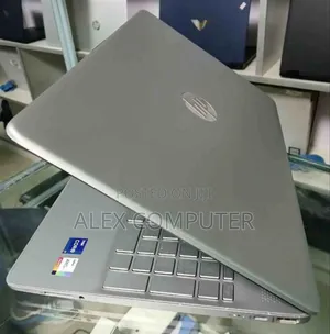 New Laptop HP Stream Notebook 16GB Intel Core I7 SSD 512GB