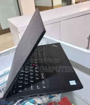 New Laptop Lenovo Yoga 260 8GB Intel Core I5 SSD 512GB