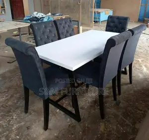 Photo - 6 Seater Dinning Table