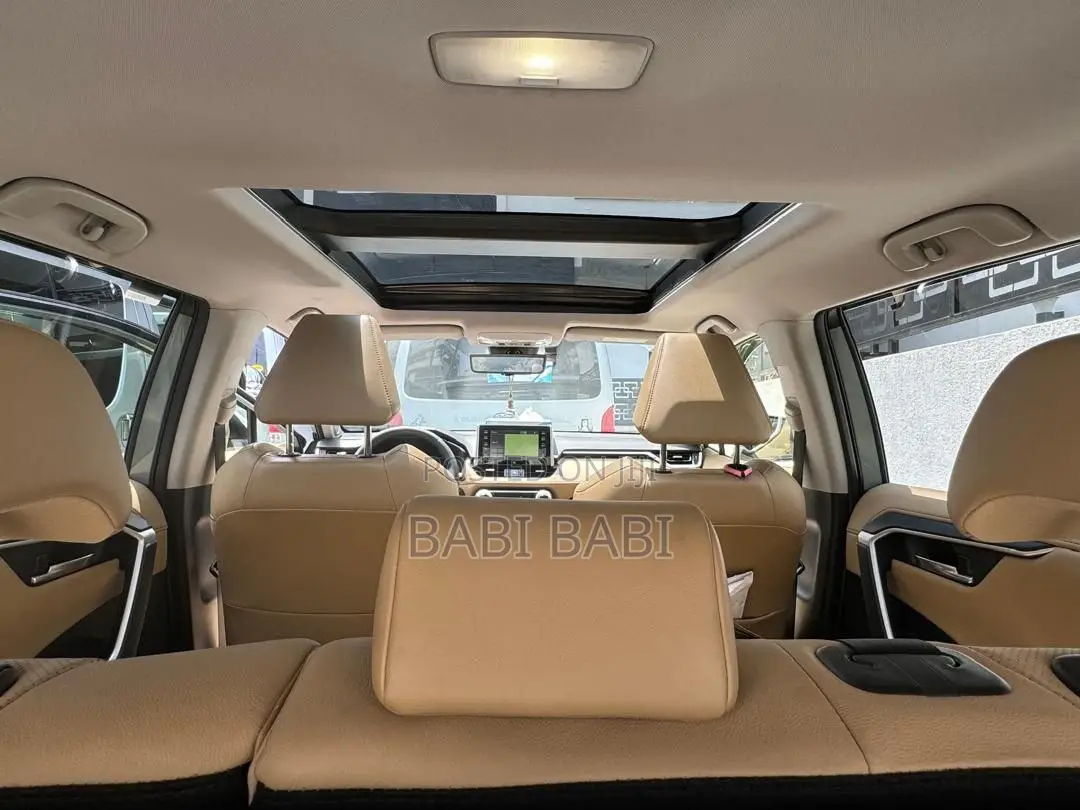 Toyota RAV4 2023 Green