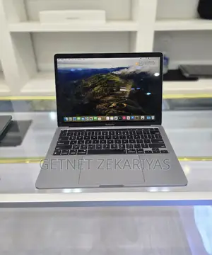 New Laptop Apple MacBook Pro M1 8GB Apple M1 Pro SSD 512GB