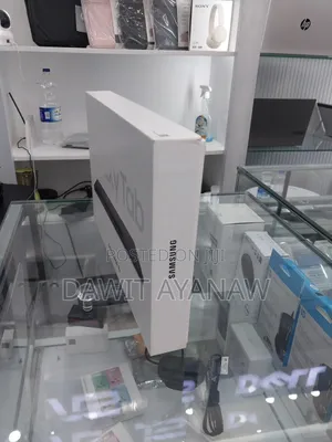 New Samsung Galaxy Tab S8 256 GB Silver