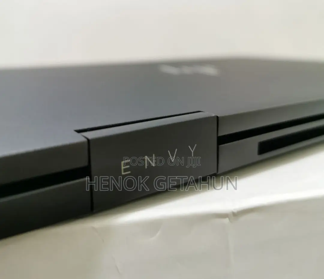 New Laptop HP Envy X360 16GB Intel Core I7 SSD 512GB