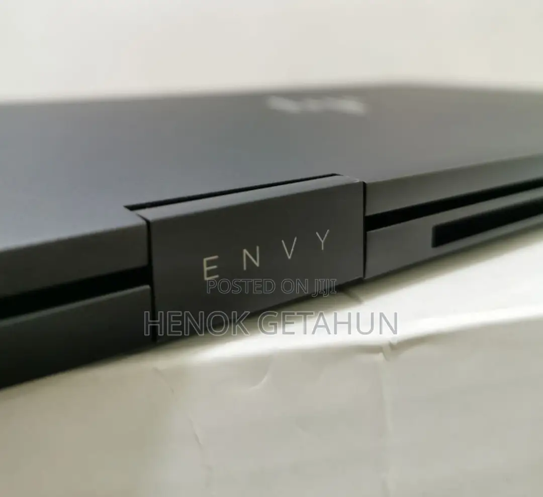 New Laptop HP Envy X360 16GB Intel Core I7 SSD 512GB