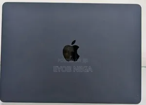 New Laptop Apple MacBook Air 2022 M2 8GB Apple M2 SSD 256GB