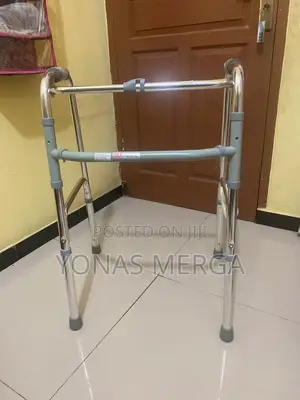 Photo - Movable Walker at Best Price/for Hospital, Model Number:Fw01