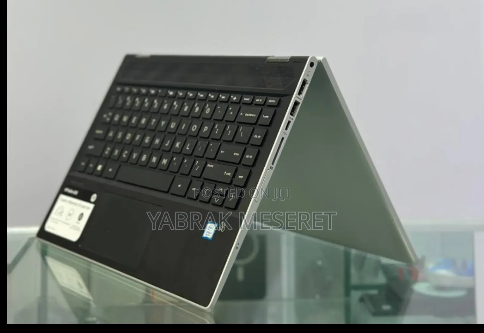 New Laptop HP Pavilion X360 8GB Intel Core I3 SSD 256GB