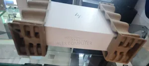 New Laptop HP Spectre 14 16GB Intel Core I7 SSD 1T