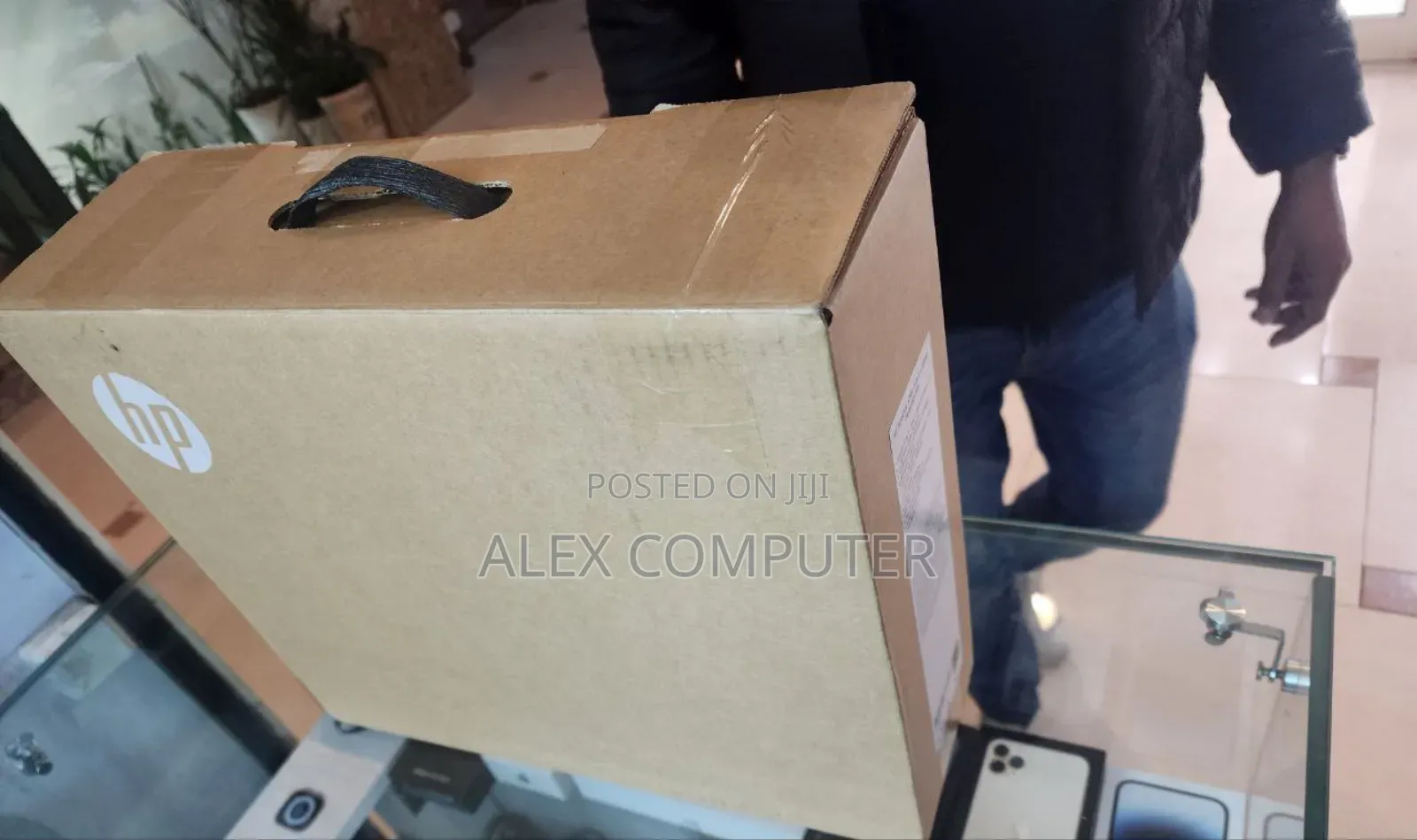 New Laptop HP Spectre 14 16GB Intel Core I7 SSD 1T