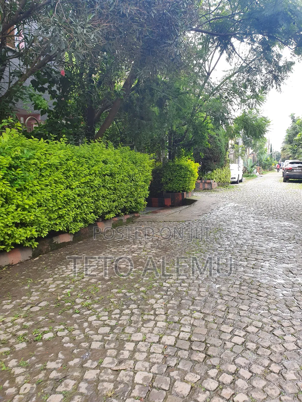 የሚሸጥ ቦታ ጎሮ መስጂድ