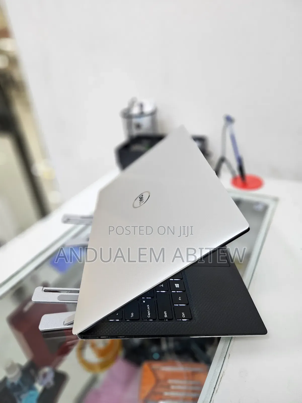 New Laptop Dell XPS 13 16GB Intel Core I7 SSD 512GB