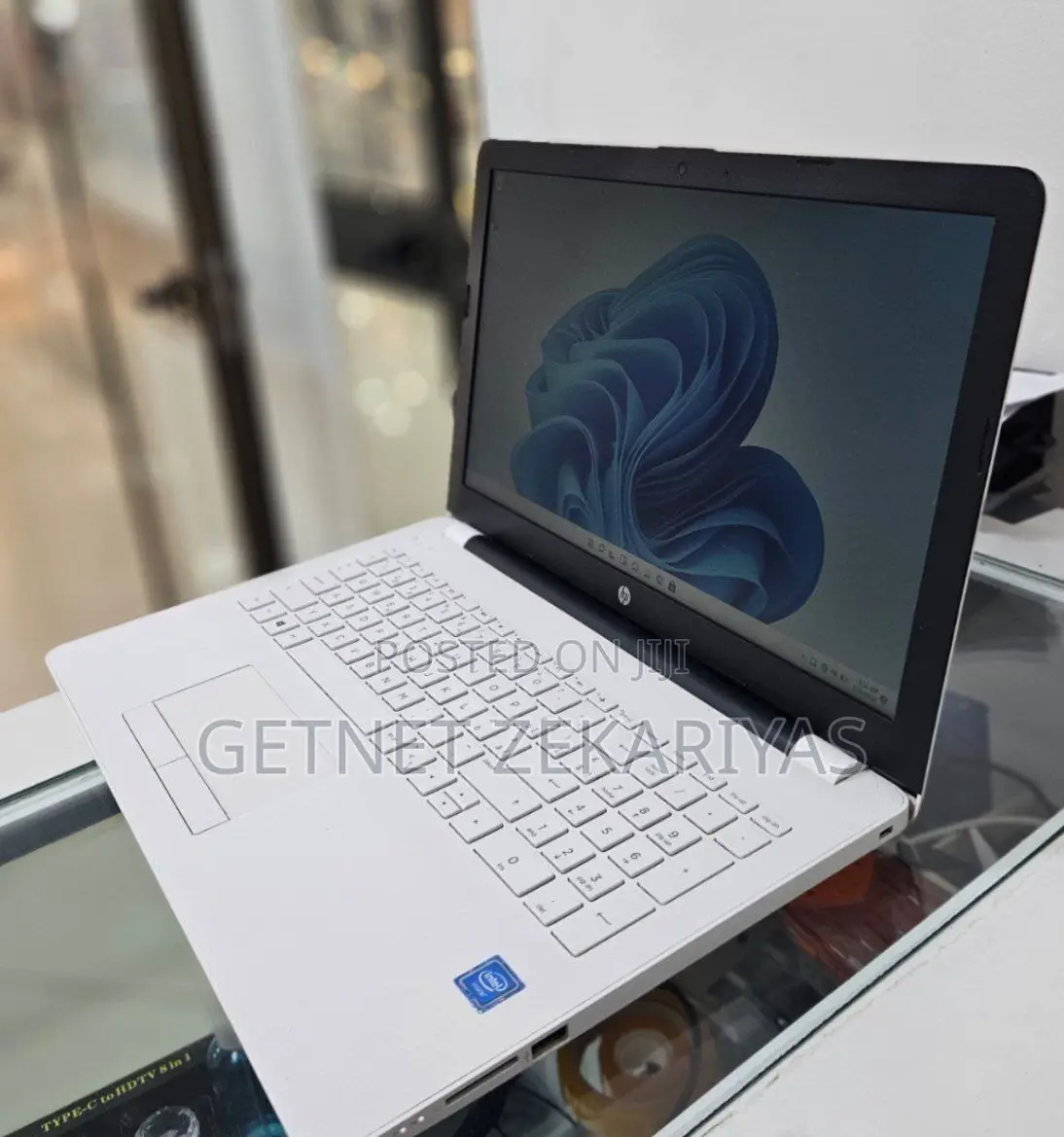 New Laptop HP Stream Notebook 4GB Intel Celeron SSD 72GB