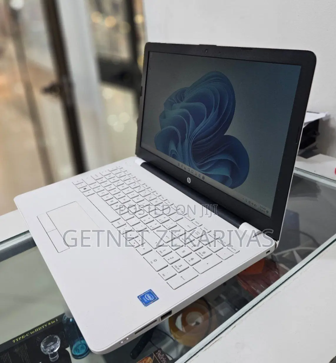 New Laptop HP Stream Notebook 4GB Intel Celeron SSD 72GB