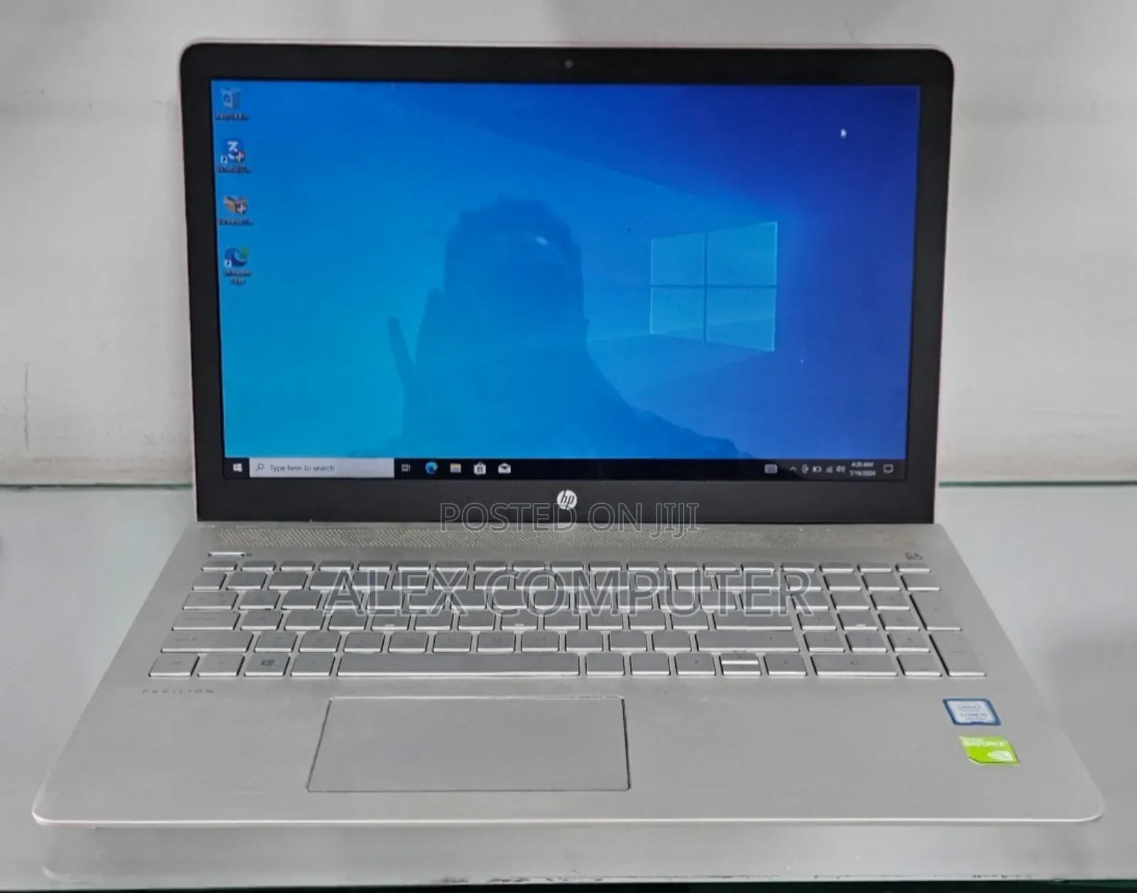 New Laptop HP Pavilion 15 8GB Intel Core I5 HDD+SSD 256GB