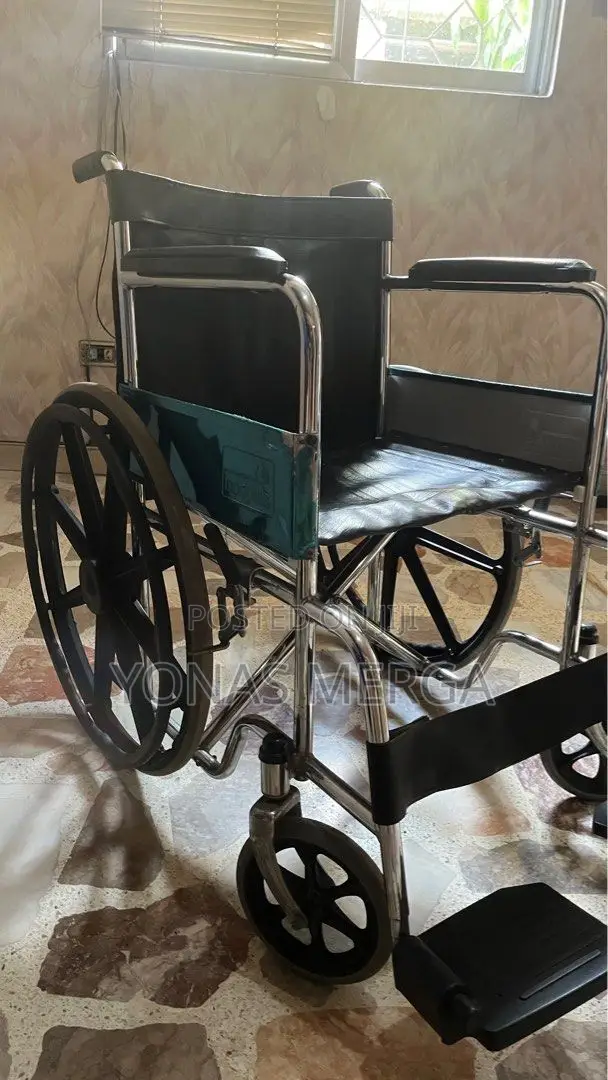 Standard Wheel Chair/Wheelchair Plus Sized
/Weightload 150kg