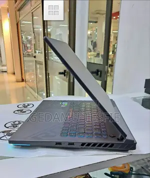 New Laptop Asus 16GB Intel Core I7 SSD 1T