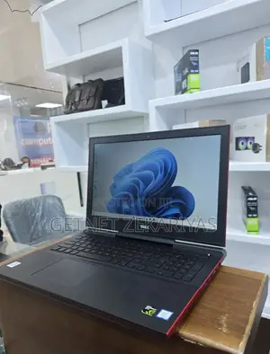 New Laptop Dell 8GB Intel Core I7 SSD 128GB