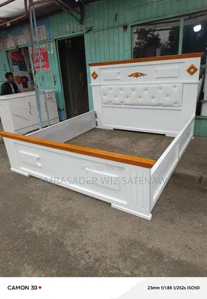 Photo - 1.80ሳ.ሜ አልጋ