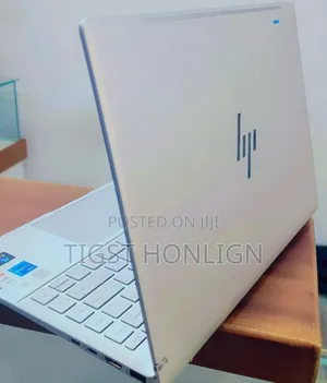 New Laptop HP Pavilion 15 16GB Intel Core I5 SSD 1T