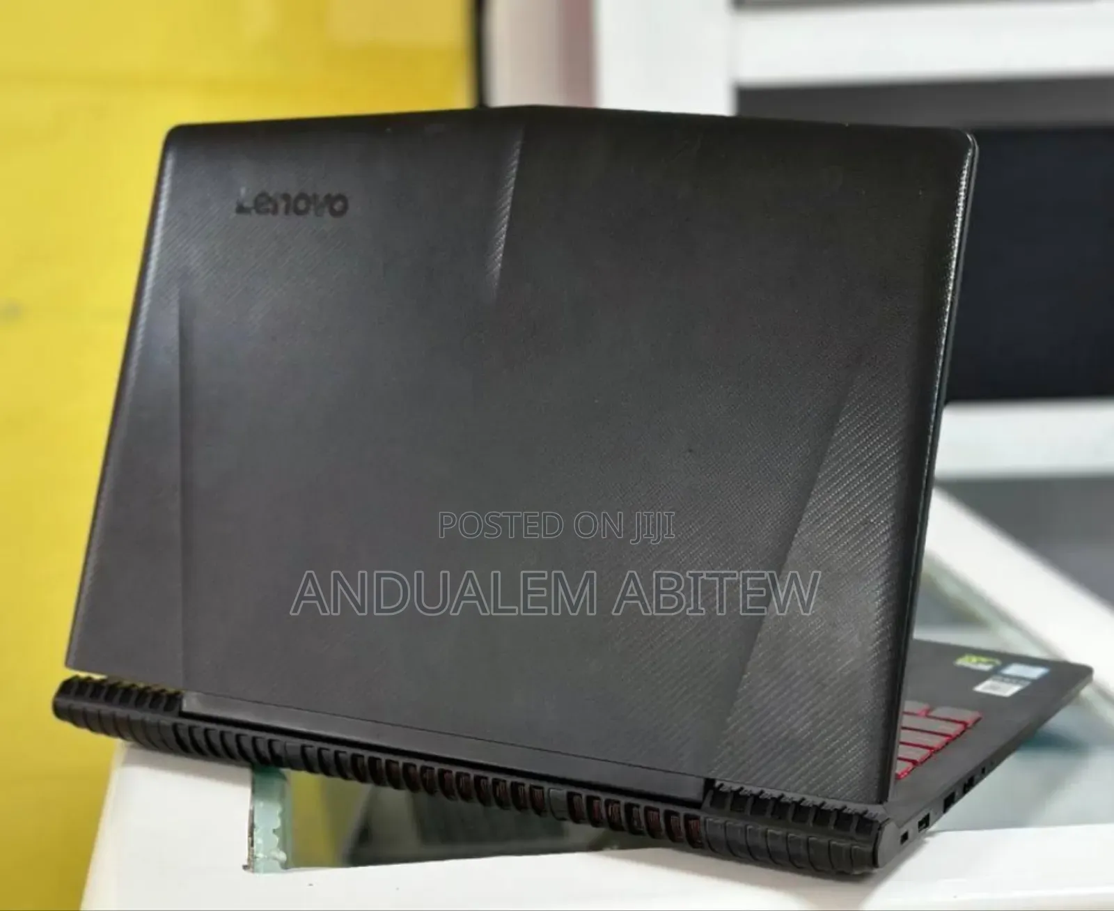 New Laptop Lenovo Legion Y520 8GB Intel Core I7 HDD 2T