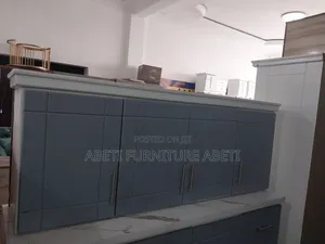 Photo - 1.60ኪችንካቢኔት