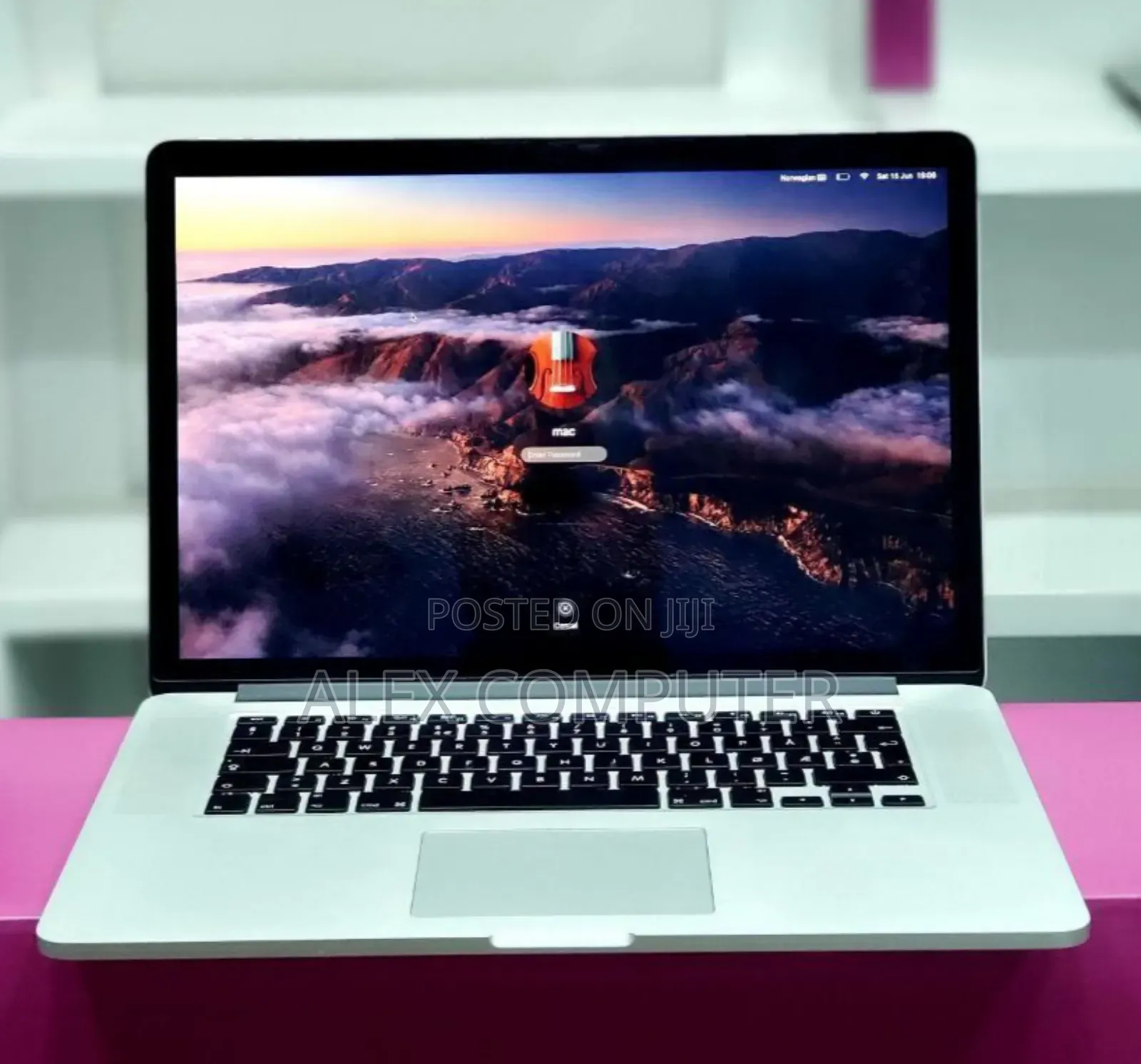 New Laptop Apple MacBook 2015 16GB Intel Core I7 SSD 512GB