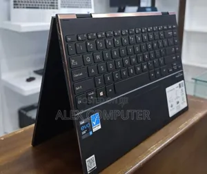 New Laptop Asus ZenBook Flip UX360UA 16GB Intel Core I7 SSD 1T