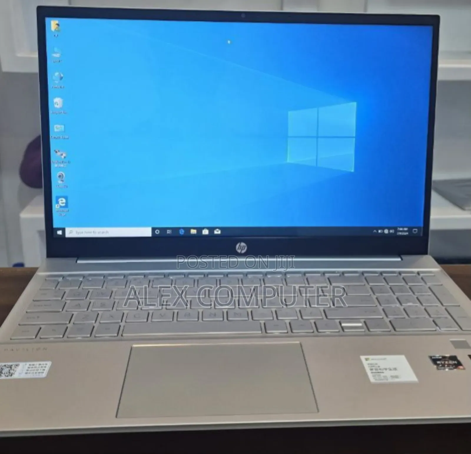 New Laptop HP Pavilion 15 16GB AMD Ryzen 3 SSD 512GB