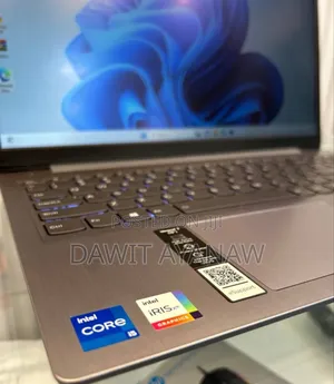 New Laptop Lenovo 12GB Intel Core I5 SSD 256GB