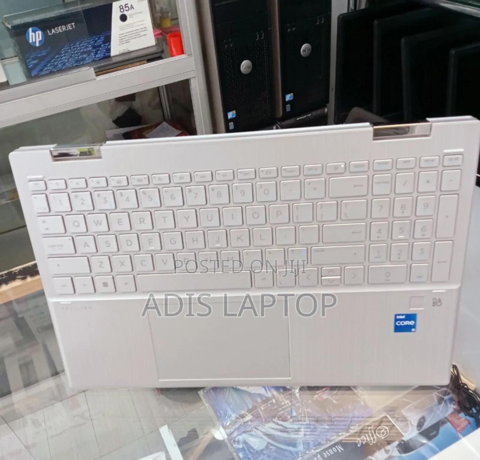 New Laptop HP Pavilion X360 8GB Intel Core I5 SSD 512GB