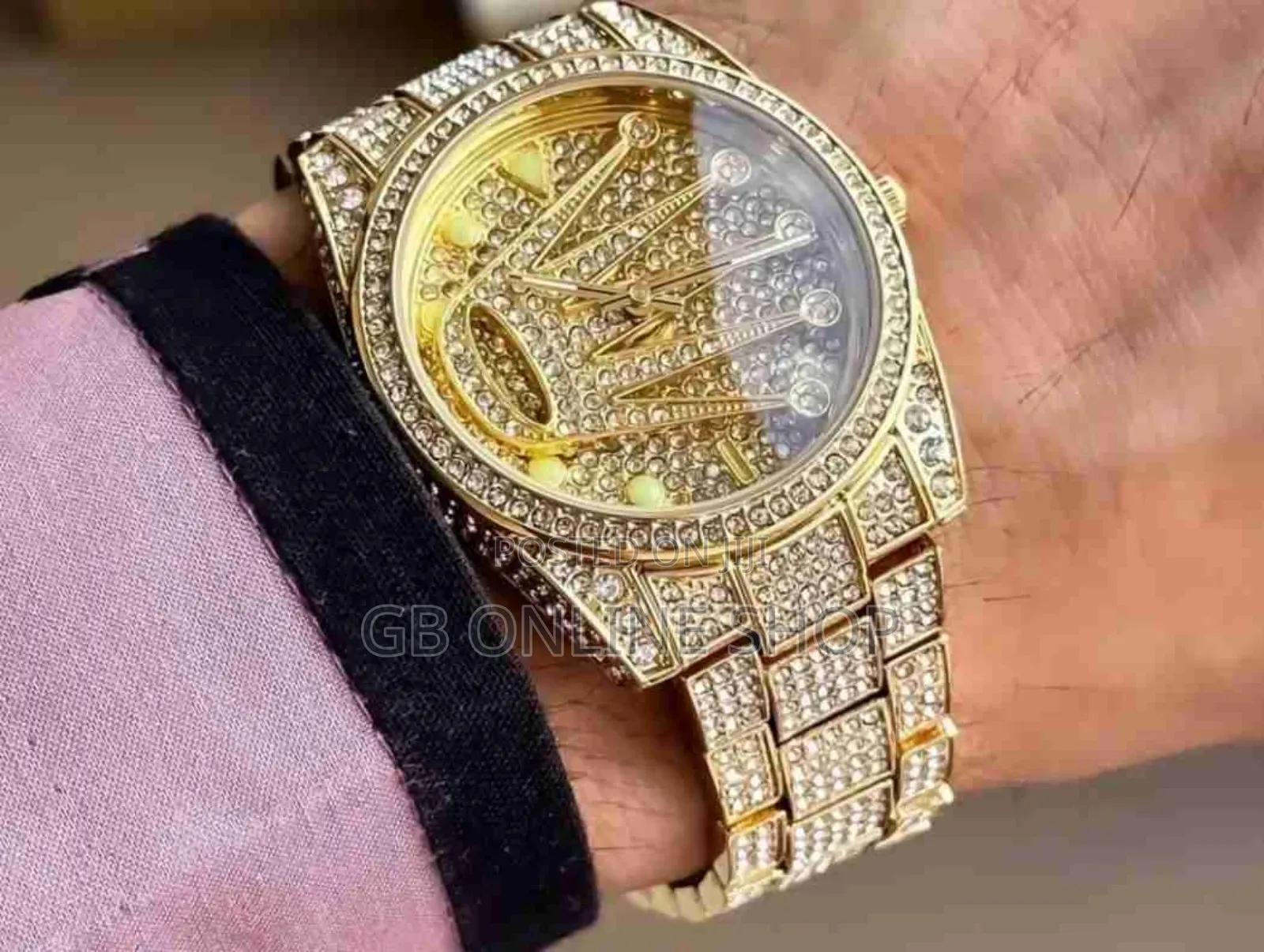 Safisha Men's Luxury Diamonds Plated Analog Watch